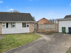 Photo 15- click for photo gallery